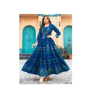 Vêtements et accessoires imprimé rayonne Anarkali Kurti pour les occasions spéciales Robe Anarkali Kurti disponible aux prix de gros - Product Image 1