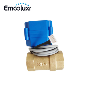 Détecteur de fuite d'eau avec capteurs alimentés par batterie 5V et 4 capteurs d'eau de 6 m et vanne d'arrêt automatique DN25 (1 pouce) pour <span class=keywords><strong>la</strong></span> détection des fuites d'eau - Product Image 2