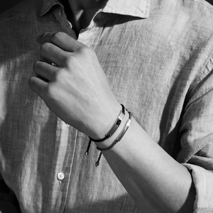 Pulsera de Pareja Grabada Personalizada con Barra de Acero Inoxidable |   Pulsera de la Amistad con Cordón Trenzado Ajustable |   Idea de Regalo para San Valentín - Product Image 6