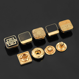 KUNSHUO usine de vêtements hommes chemise 4 parties marque motif personnalisé Logo Abaya Thobe métal boutons pression pour vêtements islamiques - Product Image 5