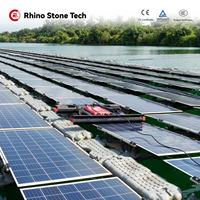 Nettoyeur de modules photovoltaïques alimenté par batterie au lithium, opérations commerciales de fermes solaires, robot de nettoyage de panneaux solaires