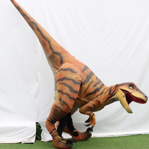 Realistisches, maßgeschneidertes Dinosaurier-Kostüm: Velociraptor mit freiliegenden Beinen, Metallrahmen und Silikonhaut für Erwachsene in Abenteuerparks und Museen - Product Image 6