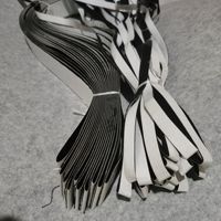 Offre Spéciale : Bandes Adhésives en Feutre Polyester pour l'Isolation Phonique et la Protection Contre la Poussière des Meubles et des Voitures, et l'Étanchéité Industrielle