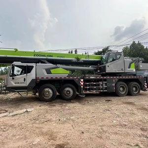 Grue sur camion Zoomlion ZTC700T d'occasion, capacité de levage de 70 tonnes, grue mobile haute efficacité avec moteur Weichai - Product Image 1