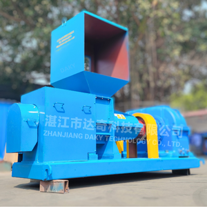 Broyeur <span class=keywords><strong>de</strong></span> film agricole robuste pour <span class=keywords><strong>le</strong></span> recyclage des films <span class=keywords><strong>de</strong></span> batterie et du LDPE - Product Image 2