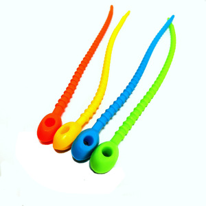 สายรัดซิลิโคนสีสันสดใสสำหรับจัดเก็บสายดาต้า ทนทาน - Product Image 1