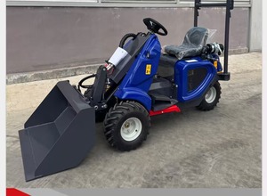 Small Load Capacity 300KG <strong>Mini</strong> Compact 3 <strong>Wheels</strong> <strong>Loader</strong> WOLF <strong>Mini</strong> 7100 for Sale - Product Image 6