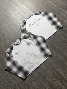 เสื้อยืดแขนยาวทรงโอเวอร์ไซส์ลายสก็อตพิมพ์ลายกราฟิกคุณภาพสูงสำหรับผู้ชาย ผ้าวาฟเฟิลถัก สไตล์สตรีทแวร์ - Product Image 1