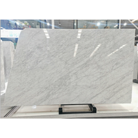 Dalles de marbre naturel poli de luxe modernes, grandes dimensions, sur mesure, pour plateaux de table, murs de fond TV, rebords de fenêtre, escaliers et intérieurs de villa