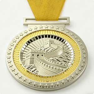 Medalla Conmemorativa de Metal en Relieve 3D Personalizada, Recuerdo Chapado con Diseño de la Gran Muralla, para el Día Nacional, Coleccionable de Viaje - Product Image 3