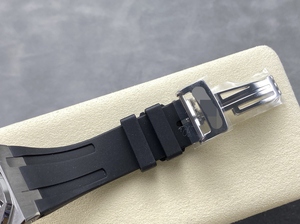 Reloj Deportivo Mecánico de Esqueleto para Hombre, Más Vendido en Toda la Internet, con Esfera de Agujas, Caja de Acero Inoxidable y Correa de Goma - Product Image 6