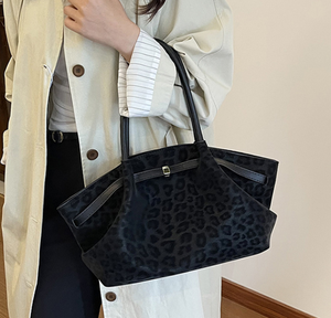 Borsa a mano da donna in pelle scamosciata di lusso 2026 per lo shopping online su Alibaba, nuova borsa tote da donna con design francese e motivo leopardato, disponibile in magazzino - Product Image 3