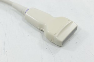 Sonde transducteur d'échographie Aloka Ultrasound F31 UST-5413 P-12102-M2-C pour produit sous garantie - Product Image 2