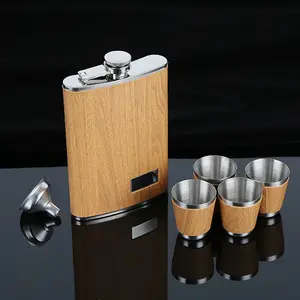 Seaygift liqou flask confezione regalo set boccetta da viaggio in acciaio inossidabile 9oz flagon in legno pentola per vino whisky alcol boccette dell'anca per uomo