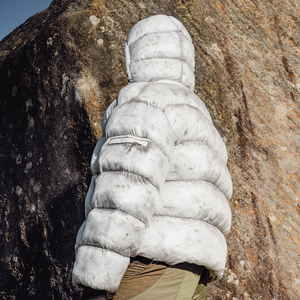 Veste en nylon à capuche personnalisée, design tendance, rembourrée, à fermeture éclair, pour homme, vêtements d'hiver, chaude, de haute qualité, rembourrée en duvet - Product Image 2