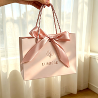 Sacs de transport de luxe personnalisés à prix compétitif en gros de Chine, sacs cadeaux portables pour vêtements, sacs fourre-tout colorés pour chaussures et vêtements