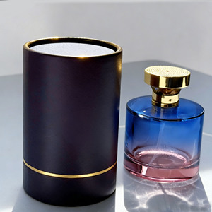 Tubo de papel kraft decorativo con lámina dorada para empaques de regalo de perfumes de lujo de alta gama - Product Image 1