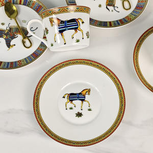 Tasse à thé de l'après-midi rétro de luxe léger, tasse à café en porcelaine fine, idéale pour offrir - Product Image 6