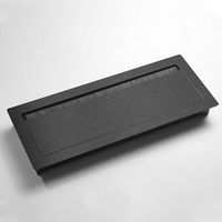 Oeillet triangulaire en alliage d'aluminium pour bureau Brosse à câble de table Oeillet pour salle de réunion Hôtel/Appartement Raccord en alliage de zinc
