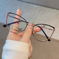 Lunettes de vue tendance pour hommes et femmes, monture large en métal creux, style œil de chat, anti-lumière bleue, pour visage en diamant, style simple et professionnel