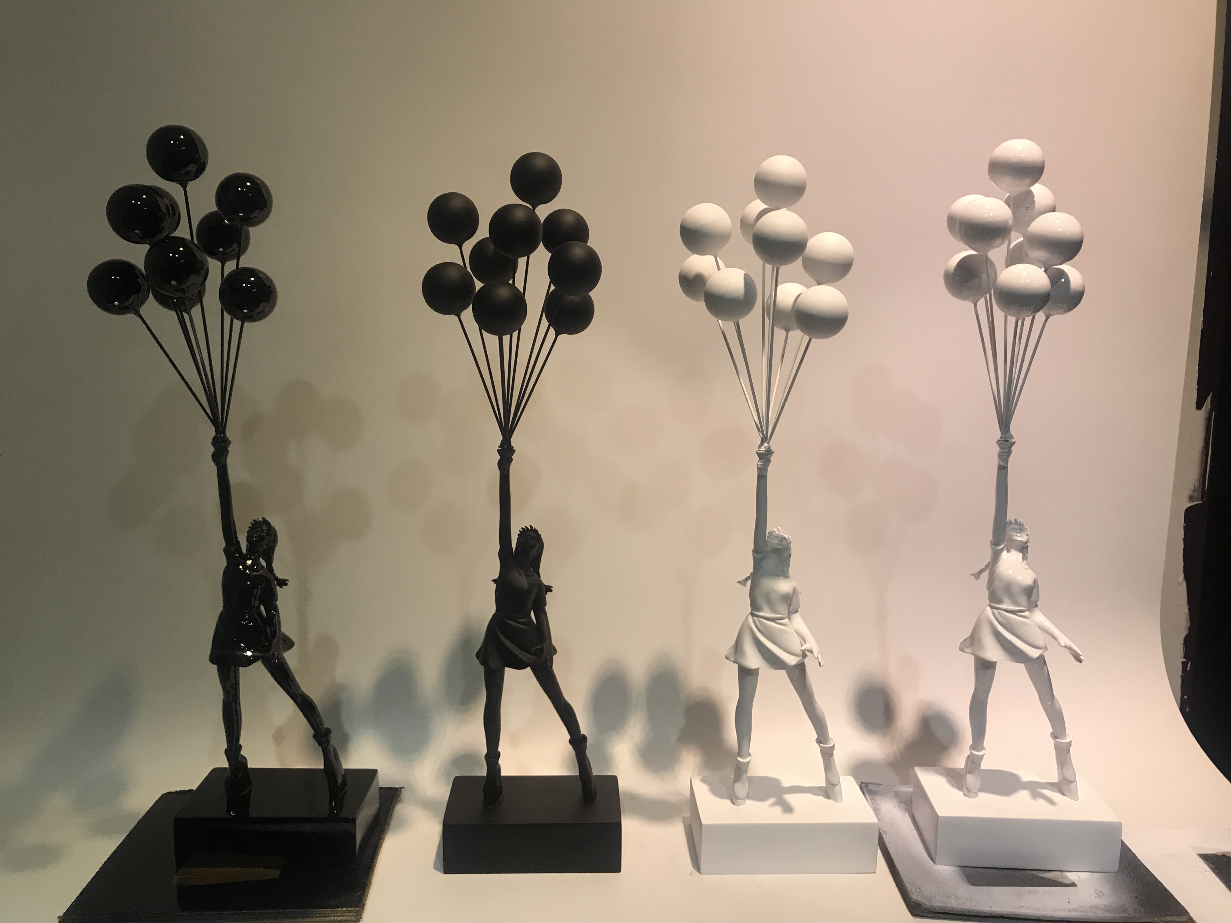Banksy Balloon Girl Resin Crafts - Unique Decorative Gifts