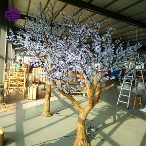Impresionante Árbol de Luz LED de Plástico con Flores de Cerezo Radiantes para Decoración de Eventos en Interiores y Exteriores - Product Image 4