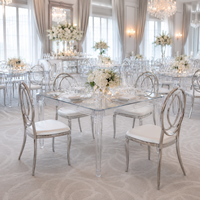 Maßgefertigter Moderner Luxuriöser Transparenter Acryl-Rechtecktisch mit Glasplatte und Harz-Stühlen für Hotel-Events