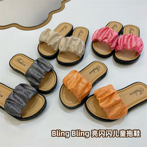 ホット販売美しい安い子供フラットスリッパ子供スリッパ屋外小さな女の子スリッパ - Product Image 2