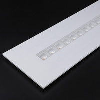 Panneau LED de ventilation commercial moderne lumière 90 degrés 140lm/W 20X120 30X120 30X150 2X2 LED encastrée Grille d'éclairage pour le bureau de l'hôpital