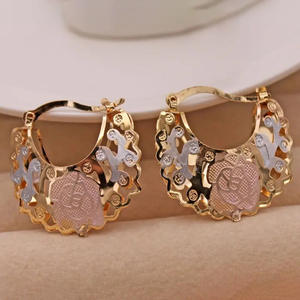 Orecchini a cerchio placcati in oro con strass di cristallo a forma di fiore rosa per le donne, gioielli alla moda per feste - Product Image 5