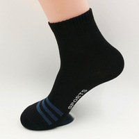 Chaussettes de sport personnalisées pour hommes en coton de haute qualité pour le football, le tennis et le cyclisme, vente en gros 2022