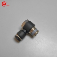 Conector Neumático Rápido de Manguera Marca QTD, Tipo L de 90 Grados, Codo de Ángulo Recto, Enchufe Rápido, Material PP, Estándar DIN ISO 9000