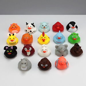 Pato de Goma de PVC Personalizado de 2 Pulgadas, Juguete de Baño Flotante con Sonido, Logotipo Personalizado, Venta al por Mayor para Bebés y Niños - Product Image 2