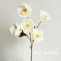 Nieuw ontwerp 5-koppige pioenroos kunstbloemenboeket witte poederroze pioenrozen voor bloemisten die bloemenarrangementen maken