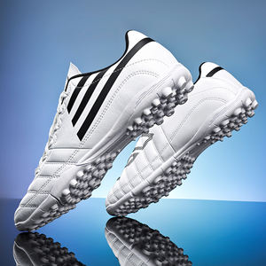 Chaussures de football en salle pour hommes, tige en maille respirante, semelle en caoutchouc antidérapante, semelle extérieure plate, adaptées à la pratique du <span class=keywords><strong>futsal</strong></span> - Product Image 5