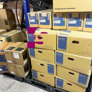 Productos en stock para la nueva industria: Servomotor japonés <span class=keywords><strong>MR</strong></span>-<span class=keywords><strong>J2S</strong></span>-<span class=keywords><strong>350B</strong></span>-<span class=keywords><strong>S041U703</strong></span> - Product Image 5