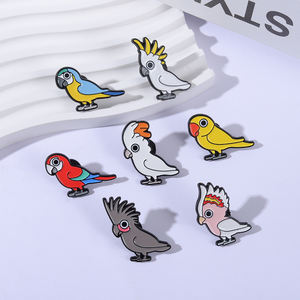 Pin Enamel Burung Beo Kartun, Bros Burung Macaw Cockatoo <span class=keywords><strong>Cockatiel</strong></span>, Lencana Ransel, Perhiasan Fashion, Hadiah untuk Teman - Product Image 2