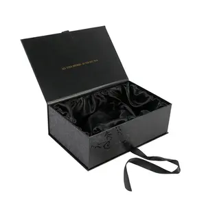 कस्टम लोगो लक्जरी काले चुंबकीय उपहार बॉक्स कपड़े जूते पैकेजिंग बाल विग साटन अस्तर बॉक्स कागज बक्से