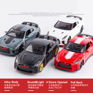 Escala 1/32 <span class=keywords><strong>GTR</strong></span>, juguetes fundidos a presión abiertos de cuatro puertas, coche de Metal de plástico, modelo de aleación extraíble con sonido y luz - Product Image 6