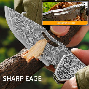 Cuchillo Plegable Táctico de Supervivencia EDC de Alta Calidad con Hoja de Damasco y Mango de Madera - Product Image 3