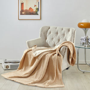FY vente en gros usine pas cher bonne qualité personnalisé Beige marron pulvérisation bande polyester artificielle lapin fourrure flanelle couverture épaisse - Product Image 2