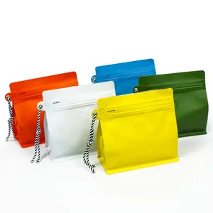 Sacs de café à fond plat à étanchéité à huit côtés avec lanière Ziplock refermable Pochette debout Sac d'emballage alimentaire brillant en aluminium avec valve