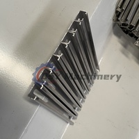 Machine automatique de formage à froid de profilés en acier léger avec presse hydraulique pour la fabrication de poutrelles en C