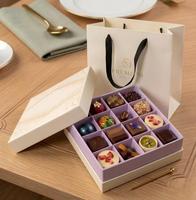 Boîte d'emballage personnalisée de luxe recyclable pour dattes, bonbons et chocolats avec poignée en corde de coton, logo estampé or, boîte cadeau en carton