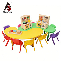 En stock, ensemble table et chaises modernes en plastique pour enfants, idéal pour la lecture, les fêtes, la maternelle, l'école et la salle à manger