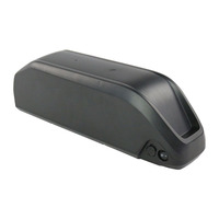 Boîtier de batterie 70 cellules avec port de charge CC et port de décharge 5 broches avec interrupteur pour boîte de batterie de vélo électrique 24V 36V 48V 52V