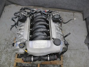 Ensemble moteur d'occasion M48.50T 4.5L <span class=keywords><strong>V8</strong></span> Turbo <span class=keywords><strong>S</strong></span> OE 95510095510 pour Porsche <span class=keywords><strong>Cayenne</strong></span> <span class=keywords><strong>955</strong></span> 2003-2006 Moteur complet - Product Image 1