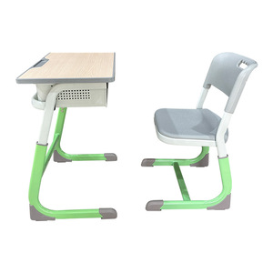 Conjunto de escritorio y silla Mingzhong para estudiantes, ajustable en altura, para uso en aulas de primaria y secundaria. - Product Image 4