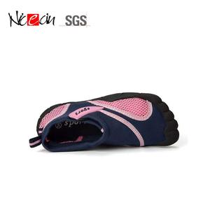Commercio all'ingrosso <span class=keywords><strong>di</strong></span> Nuoto aqua Scarpe Da Spiaggia <span class=keywords><strong>di</strong></span> <span class=keywords><strong>Acqua</strong></span> <span class=keywords><strong>di</strong></span> Sport della <span class=keywords><strong>donna</strong></span> Diving sandali - Product Image 5