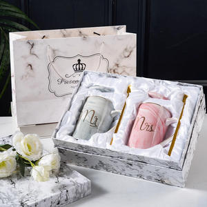 Taza de Cerámica de Doble Capa de Porcelana Blanca, Diseño de Dibujos Animados, Estilo de Caja de Regalo, Par de Tazas <span class=keywords><strong>para</strong></span> Parejas con Tapa y Cuchara, Dí<span class=keywords><strong>a</strong></span> de San Valentín - Product Image 3
